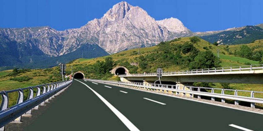 5/ Take topography. How do you overcome the obstacles of rugged topographies? In NA, engineers prefers to use steeper grades and to avoid tunnels with large cuttings and embankments above all. In Europe, viaducts and tunnels are used way more in similar situations
