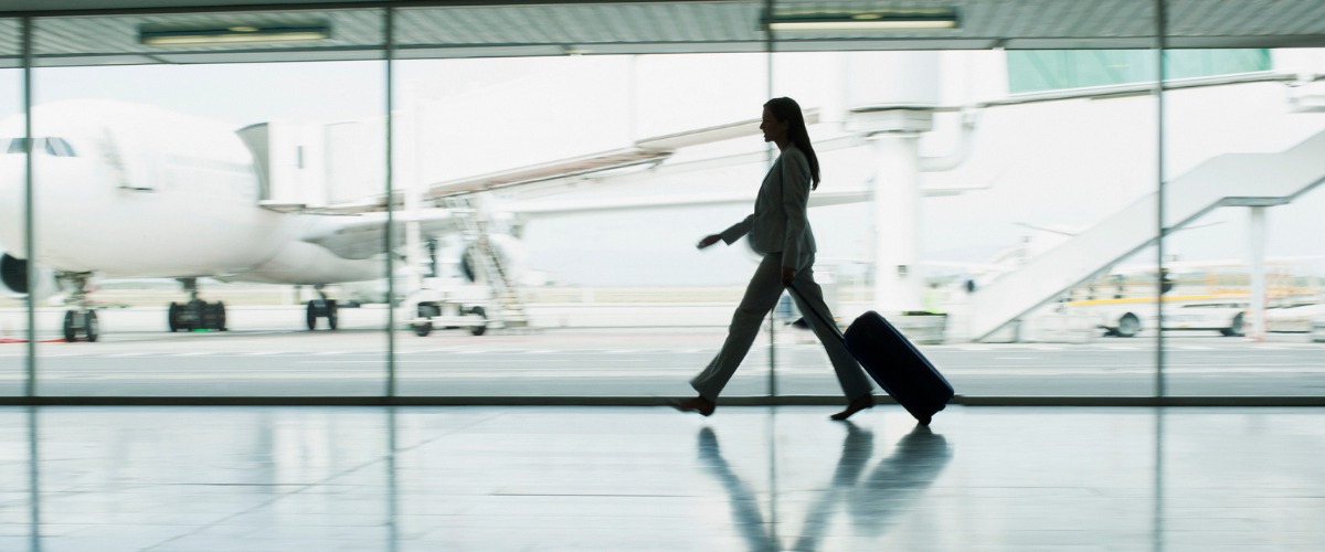 1Airlines's tweet photo. Une affaire de dernière minute ? pas le temps de s'occuper à chercher un vol pas cher ? 

Chez 104 AIRLINES , on s'occupe de TOUT 

Venez en toute tranquillité 
#PPAFLY20 https://t.co/r1NIAnH76o