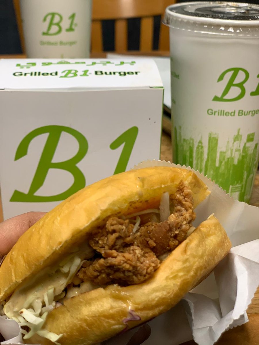 restaurants_RUH's tweet photo. تغطيتنا لمطعم b1 للبرجر المشوي 🍔

@B1GrilledBurger

حيث روعة المكان والخدمة والاكل 👍

عندهم وجبتين جدد

وجبة ومبي لحم
ووجبة كرانش دجاج

.
#الرياض
#مطاعم_الرياض
#b1
#اليوم_الوطني_السعودي90 https://t.co/96ZC5XsMVy