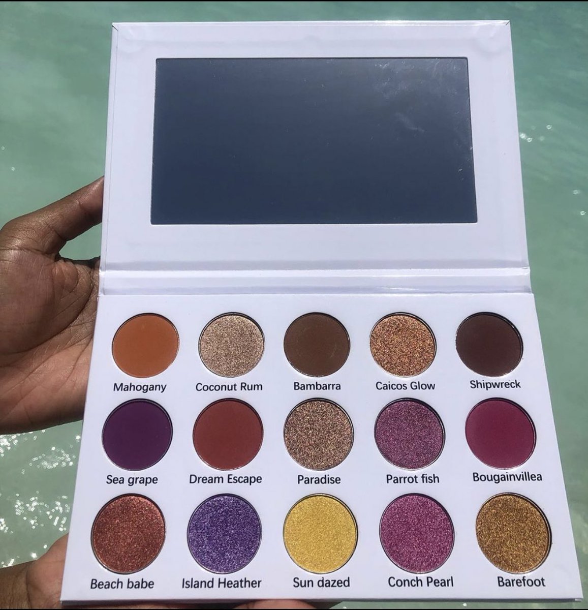 CaicosDynasty's tweet photo. Qt this and get 0 likes and 0 retweets by 7pm tomorrow and the winner will receive a free Caicos Dynasty eyeshadow palette, lipgloss and a diamond eyeliner.
Cannot enter one hour before giveaway ends. May the odds be in your favor. Let’s go💕 https://t.co/DT1VgkdQQj