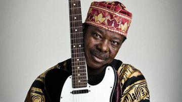 Happy Birthday  King Sunny Ade! 
Hearty Cheers sir 