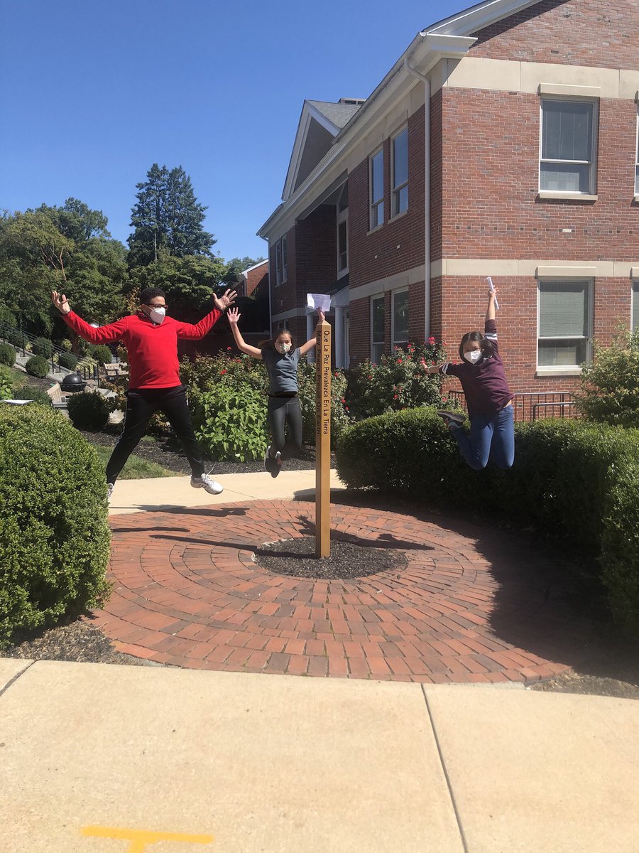 EMooreMath's tweet image. Perfect day for an 8th grade (socially distant) scavenger hunt at @mfsfox !