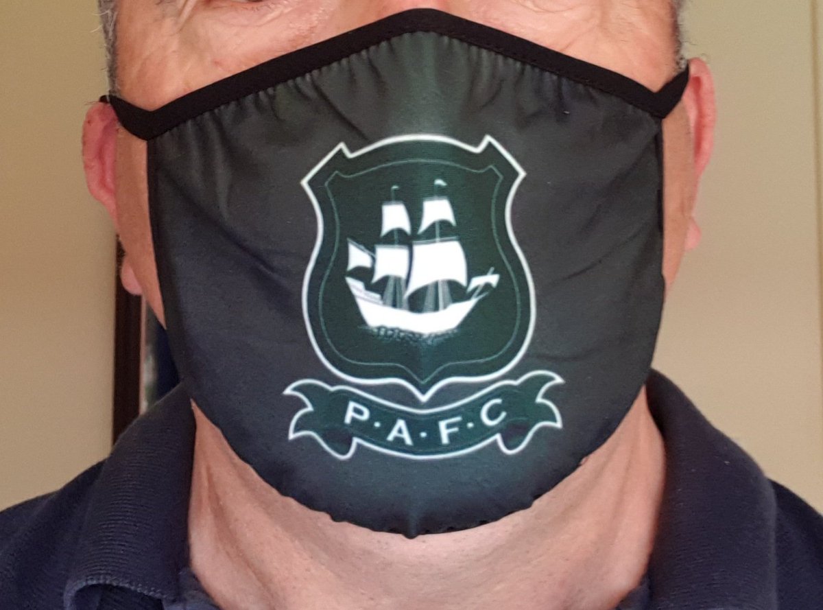 Alan__Hamblin's tweet photo. Plymouth Argyle cloth face coverings,2 layers,washable..£9 inc postage if required.Yours will be brand new and come in its unopened packaging as in photos 2 &amp; 3...P.A.F.C https://t.co/UVoOOXPHcf