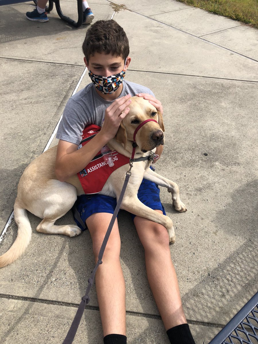 Days are so much better when human hugs are involved! <a href="/MrsShielsAHS/">AHS Make-A-Wish club</a>