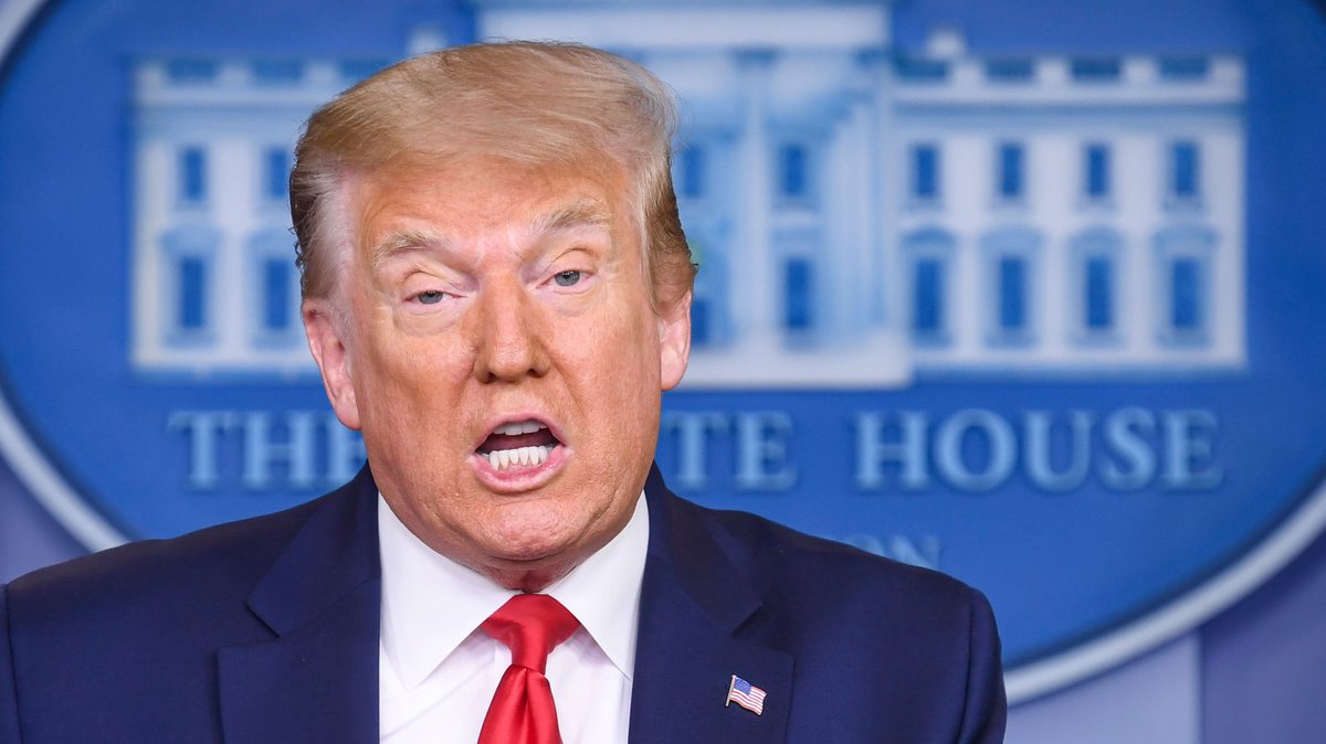Tell school leaders how you feel about Trump's plan for "patriotic" education bit.ly/3hPo0BL