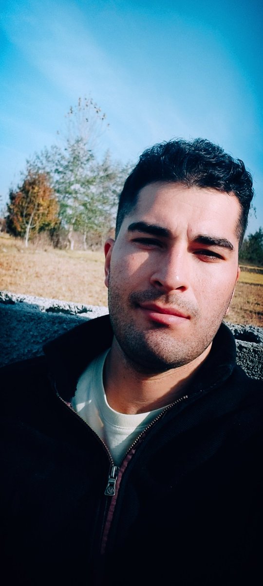 Asad_programer's tweet image. من خودم بعد از این همه مدت خودمو نشناختم بعد تو میخوای تو چند ساعت منو بشناسی؟! :|
#آقای_سایبری #اسداسماعیلی #فعال_اینترنتی #متخصص_آیتی #برنامه_نویس