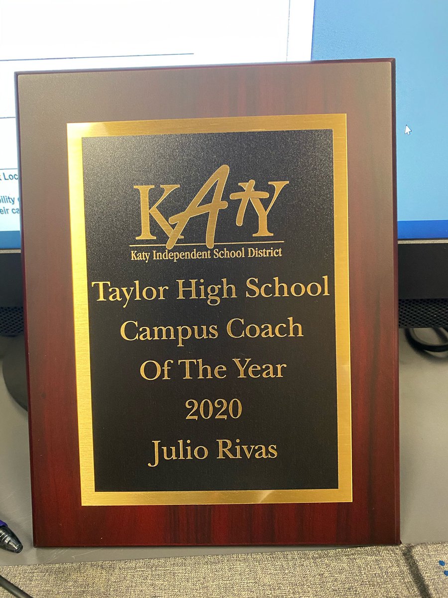Super proud of  <a href="/coachrivas26/">Coach Rivas</a> God has great plans in store for you! The kids of THS are fortunate to have you as a coach, teacher and mentor! 💙 Keep up the amazing work you do! <a href="/soccer_taylor/">Taylor Collins🇺🇸</a>