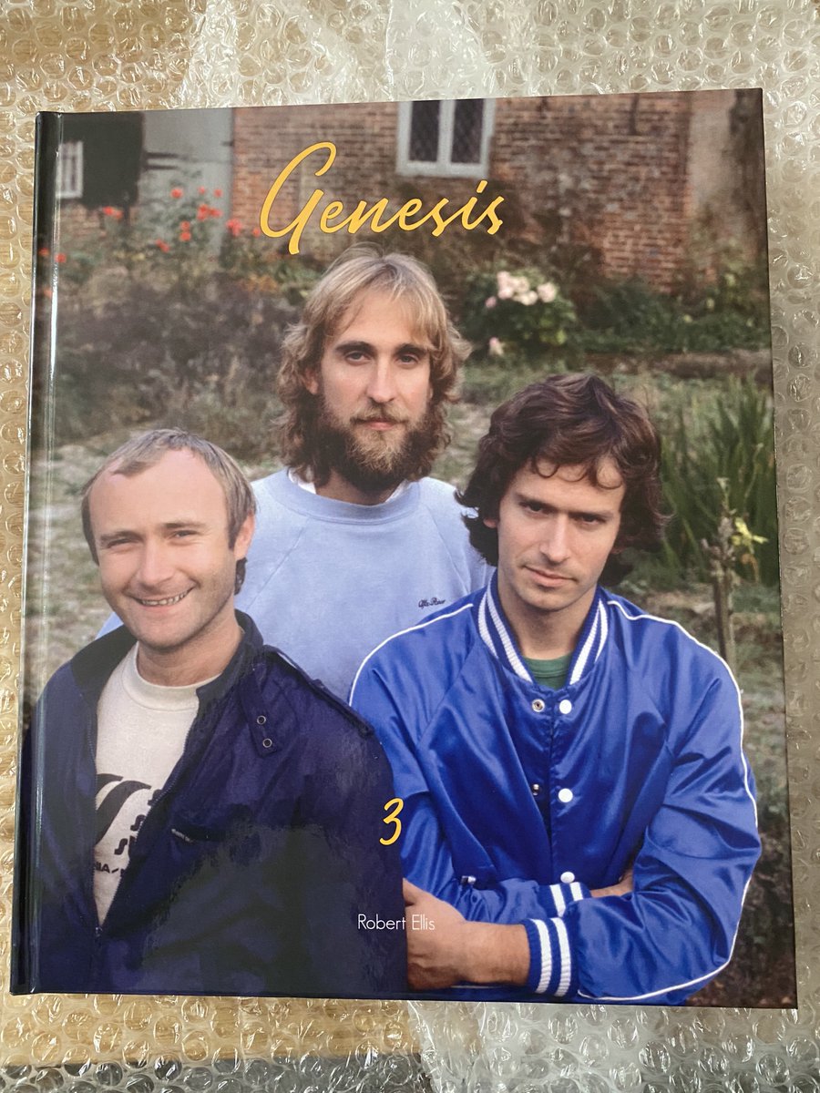 WardAndrewGM's tweet photo. Delighted to have been able to make a small contribution to this superb new book by Robert Ellis... 😍👍😀❤️ @genesis_band @PhilCollinsFeed @tonybanksmusic @officialmatm #Genesis #PhilCollins #TonyBanks #MikeRutherford #RobertEllis #TheRockLibrary #repfoto https://t.co/FTe84SA2BG