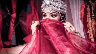 alexomode's tweet image. Casablanca Caravan  |  Romantic, Cinematic Music
[  youtu.be/NA0eJtrylOA  ]