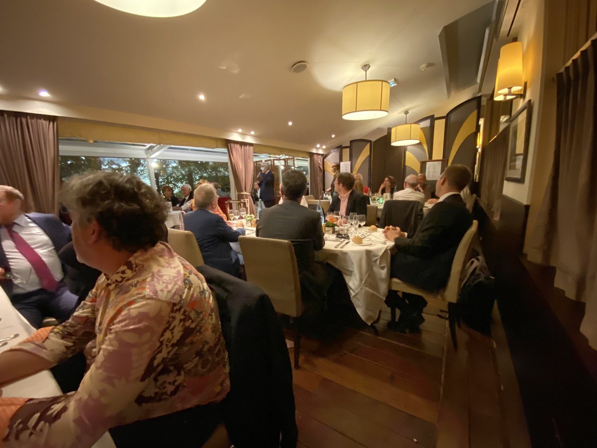 PKuchly57's tweet photo. Dîner de reprise du #CEL (Cercle Economique Lorrain) !
Bravo à toute l’équipe et en particulier à mon ami @tgalloro pour cette belle soirée. 

Réseau, entraide, histoire et amitié Lorraine au menu ! https://t.co/aZHXVf47t9