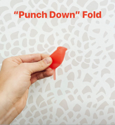 Saaltco's tweet photo. Finding the right fold makes inserting your cup easier, and helps your cup to open, fit comfortably, and seal well. Maybe a different fold is what your body needs? Try a few to find the one for you! 
Shown below: C-fold, 7-fold, Punch-Down fold.
#CupTip #TipTuesday #CupTipTuesday https://t.co/QIrxu6ql4l