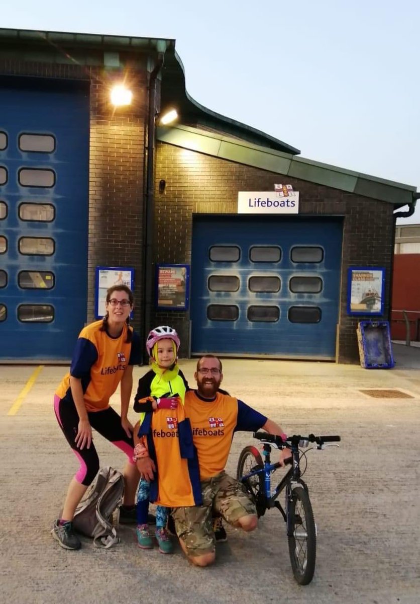 Thank you 👍🏻 and well done 👏🏻 to members of Freck &amp; Warton running club who ran from Lytham boathouse to St Annes boathouse yesterday for #legitforlifeboats in what will be their last club run for a while 🦠 👎🏻! 

justgiving.com/fundraising/ly…