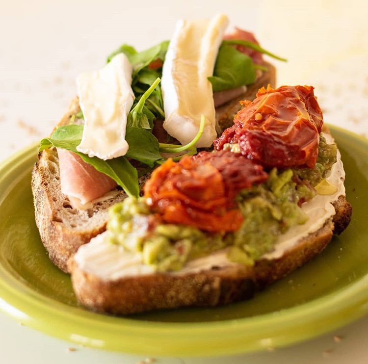 DOCcafeBA's tweet photo. La joyita de la casa. Box #brunch
#DOCcafe https://t.co/zt8YZfcg9R