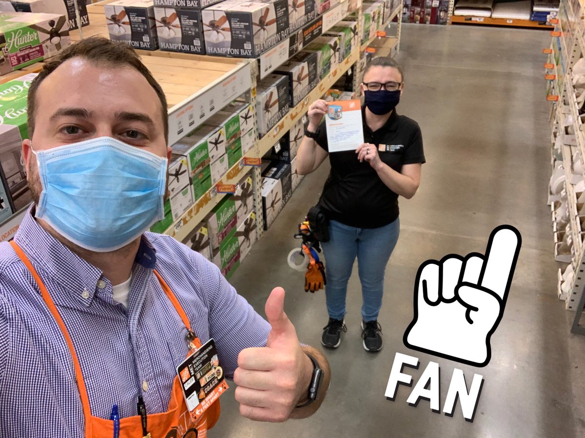 Joy is doing an incredible job navigating her new supervisor role! Thanks for all you do! #storepartnership✅ #associateengagement✅ #rolesandroutines✅