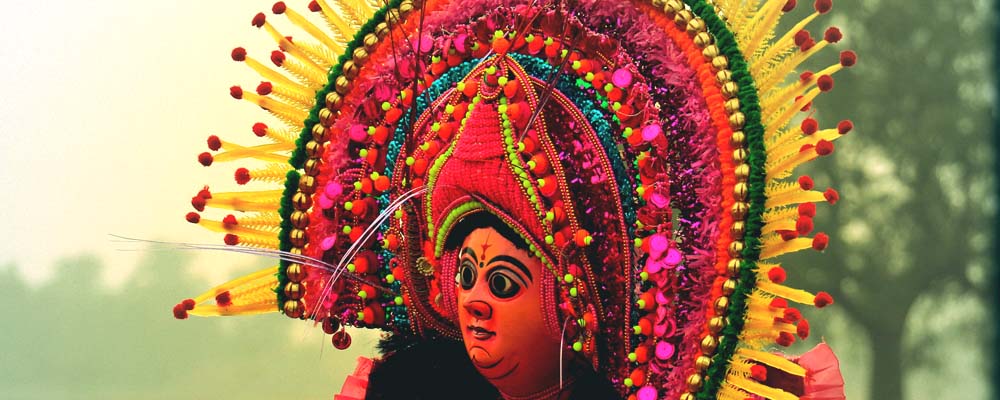 #Masks made in #Purulia are fascinating for their variety of characters, different expressions, flamboyant colours & ability to dazzle. Used in #chaudance which is a semi classical Indian dance with martial, #tribal & #folk traditions, these masks are the key element in the dance