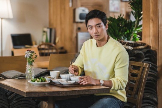 хван хи чхан футболист. хван хи. история девятихвостого лиса сериал 2020 дорама. хван хи чхан корейский футболист. хван хи сказание о кумихо.