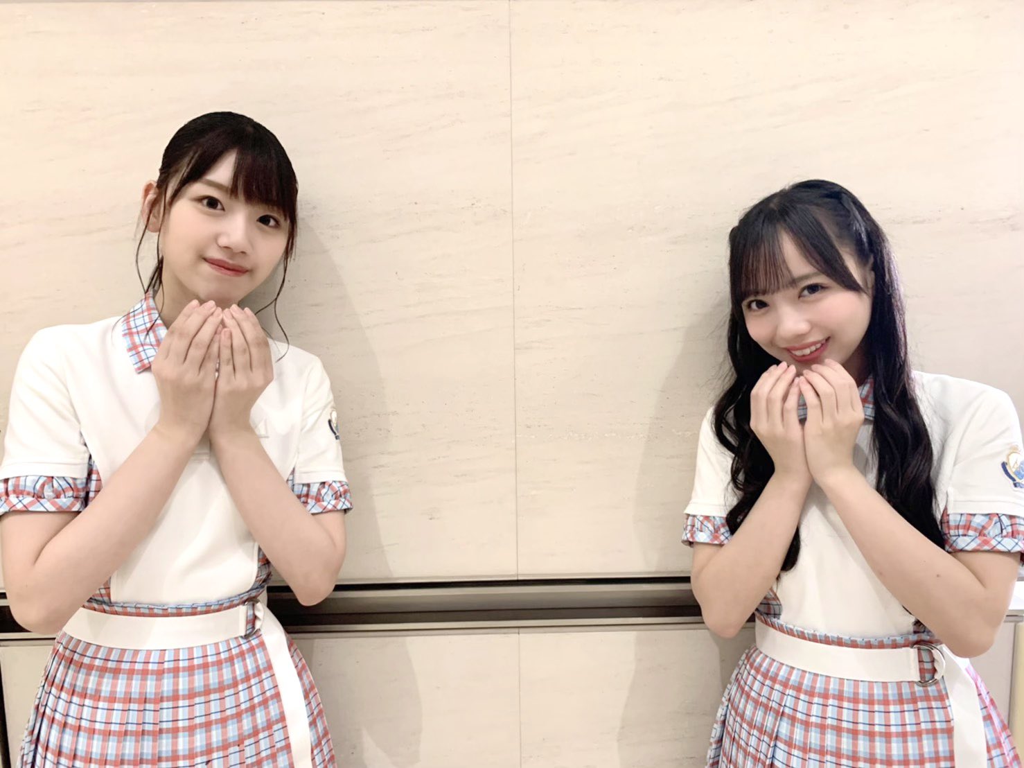 けやき坂46 日向坂46 タオル 缶バッジ 佐々木美玲・齊藤京子など