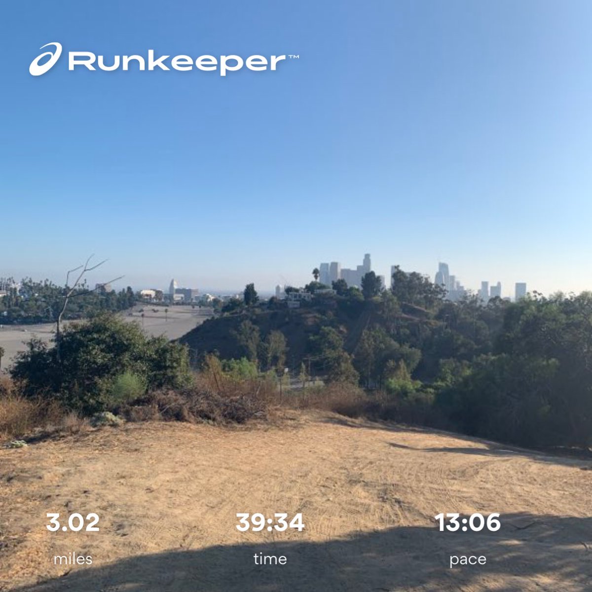 papus2323's tweet photo. Tuesday afternoon jog https://t.co/lAozMFrvVe