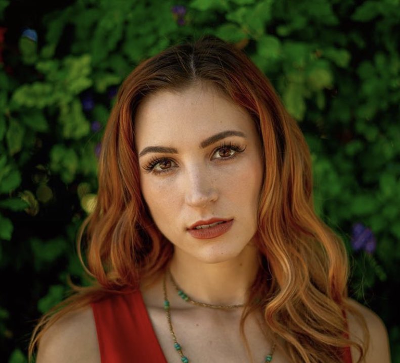 danvrs_'s tweet image. been thinking bout wayhaught’s daughter lately....