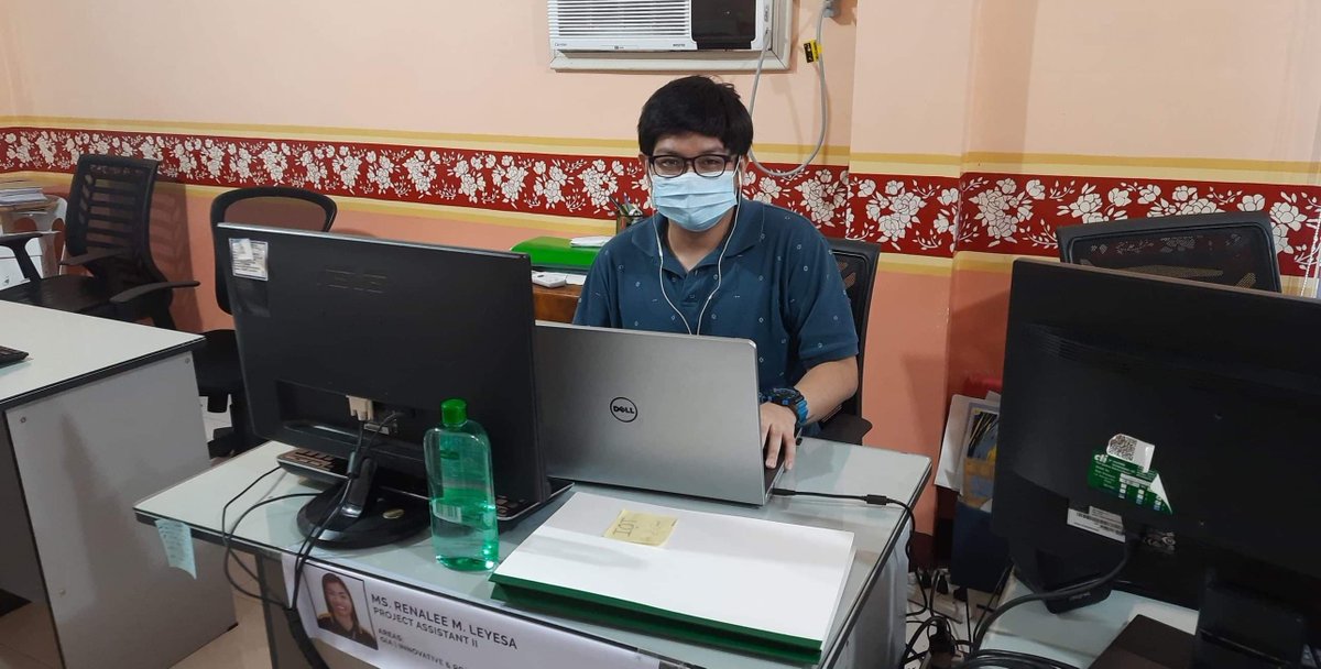 idd_tapi's tweet photo. We are now on the final day of our first ever Invent School Program webinar! We are honored to have DOST-Region IV-A as our partner for this event. We look forward for productive discussions with students from Batangas State University - Lipa campus.
#ISPGoesDigital #ISP2020 https://t.co/DmattzIbkV
