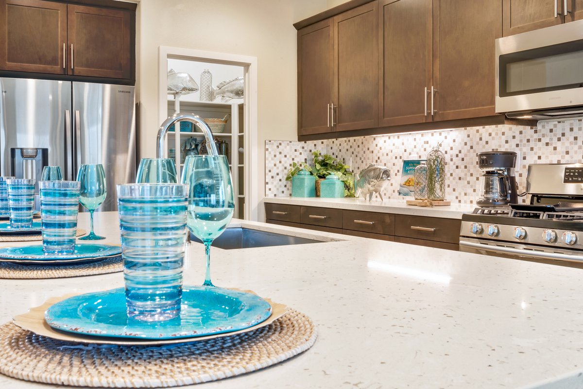 Join the interest list for new homes coming in 2021 to Palmdale. Pacific Wildflower #newhomes #comingsoon pacificcommunities.com/communities/pa…