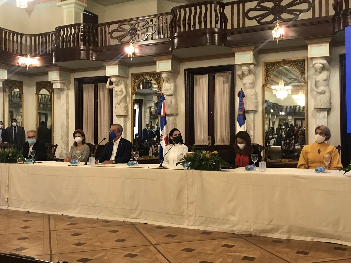 Presentación del plan de prioridades para enfrentar la violencia contra las mujeres en los primeros cien días de gobierno.