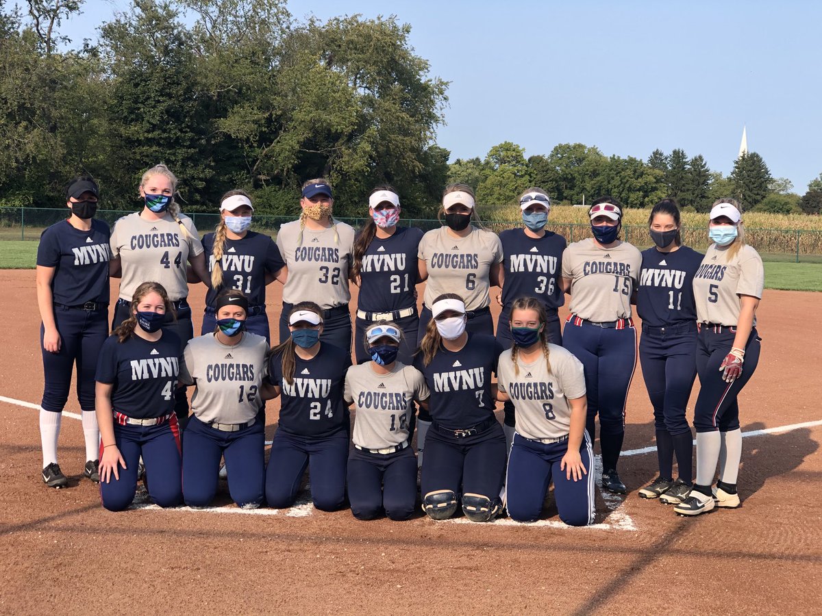 Lady Cougar Series begins today. Best of 7. Few missing but we are in this together. 🥎💙💚