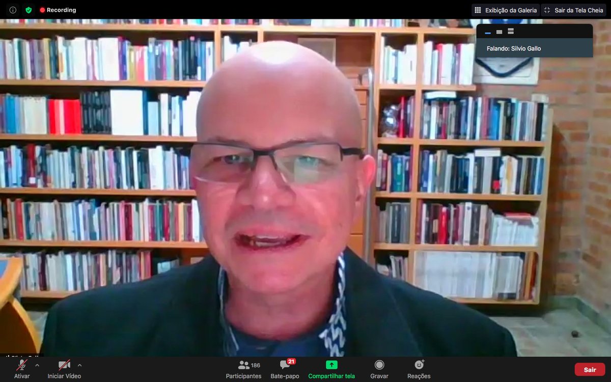 Para encerrar o primeiro dia, Silvia Galleti moderou a mesa redonda “Alinhando o seu periódico para atender à Ciência Aberta”, com Denise Peres, Dulce Barbosa e Silvio Gallo.
#ABEC #ABECBrasil #ABECMeeting #Live #CiênciaAberta