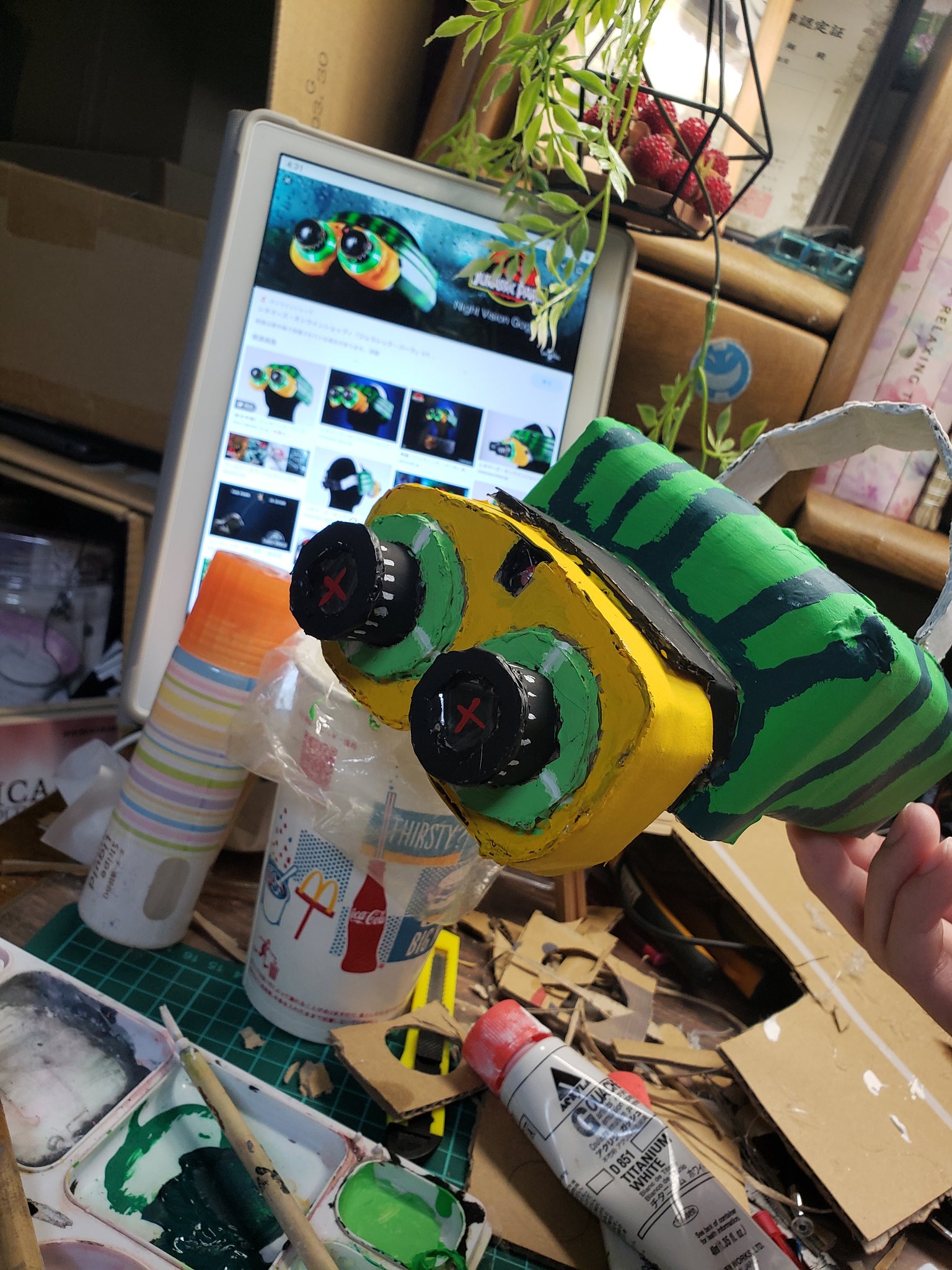おもchi Usj それらしいのができてきました 暗視ゴーグル ジュラシックパーク Jurassicpark T Co Onuwe7rfiv Twitter
