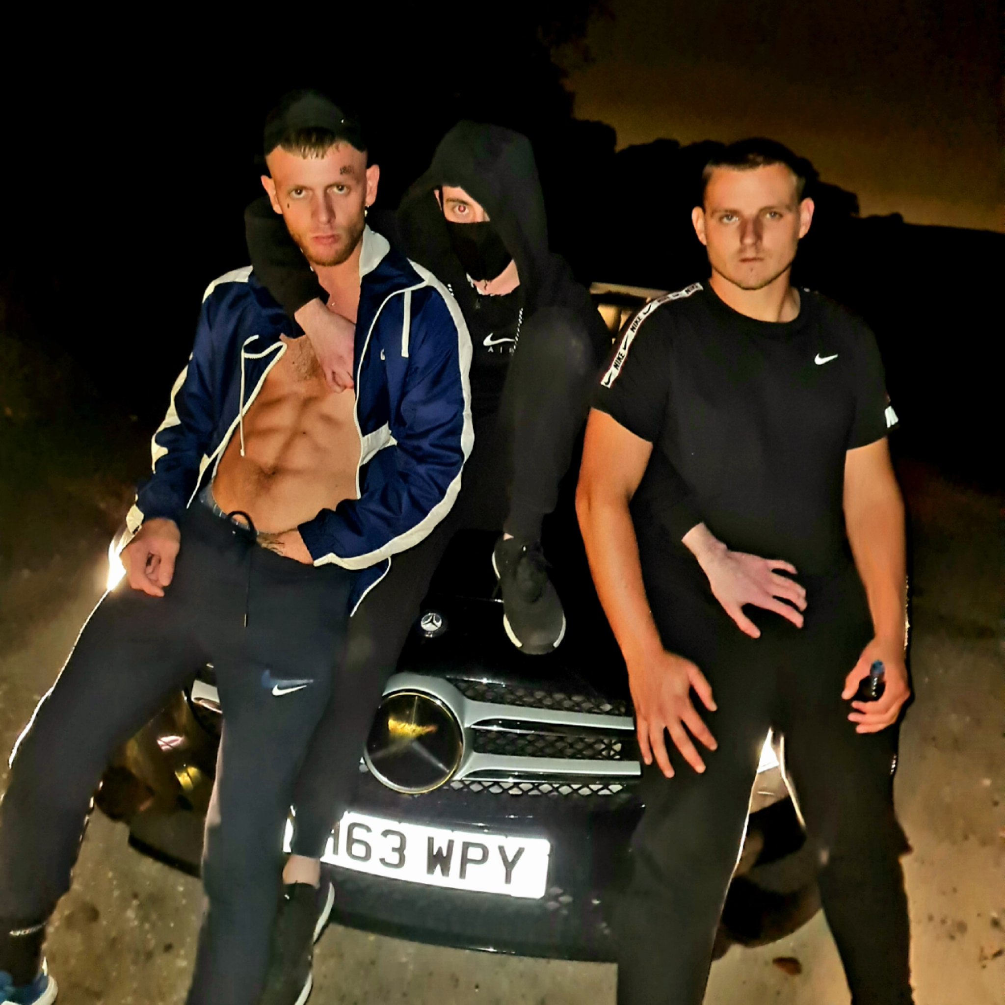 This is how the Manny lads do it!??
New one coming tomorrow whos ready????
Bending a Slut over the bonnet