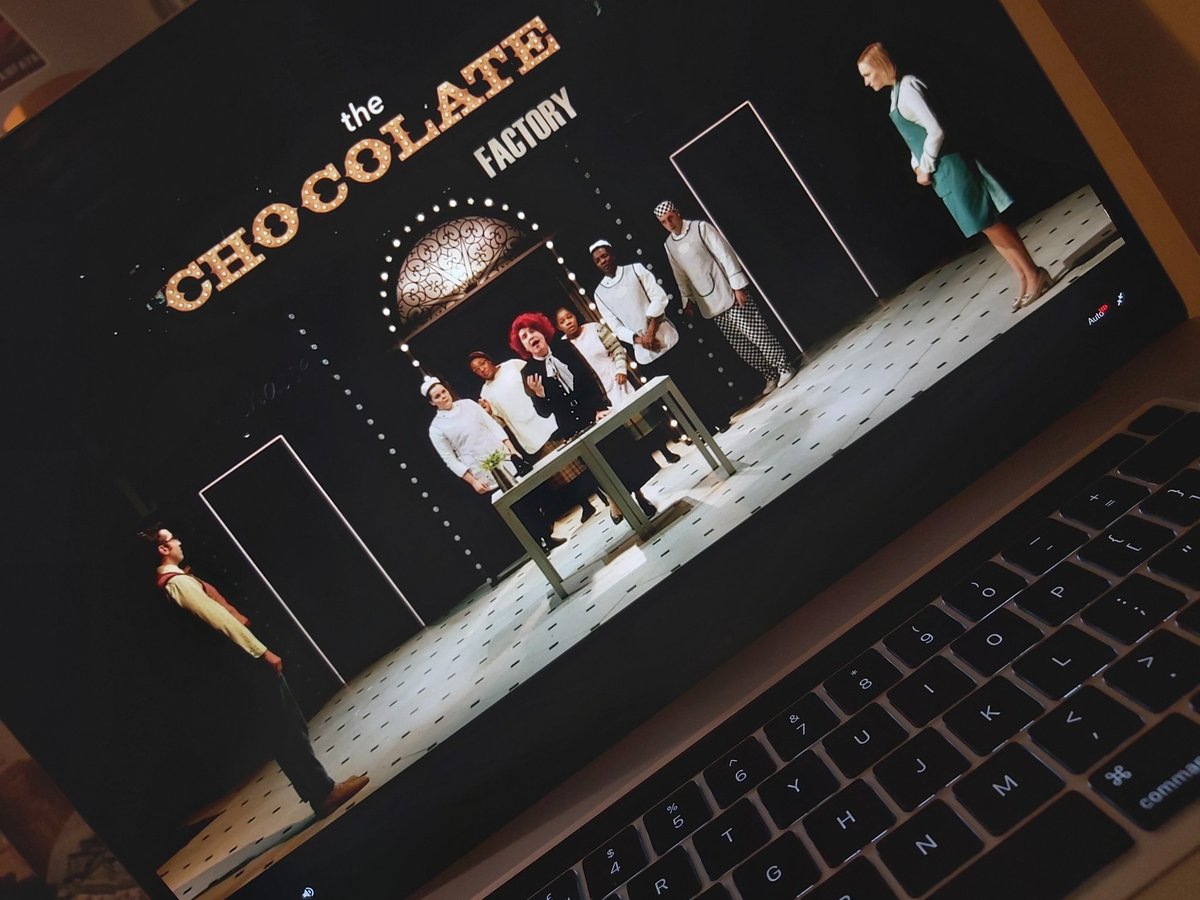 Scott_Ringan's tweet image. Thank you @Wise_Children for sharing #RomanticsAnonymous 

A stunning show &amp;amp; every bit as enjoyable as the original London run! Particular mention to the wonderful @carlybawden &amp;amp; @garethsnook
Joyous, funy &amp;amp; heart-warming!!

And it's official...Emma Rice is a genius!