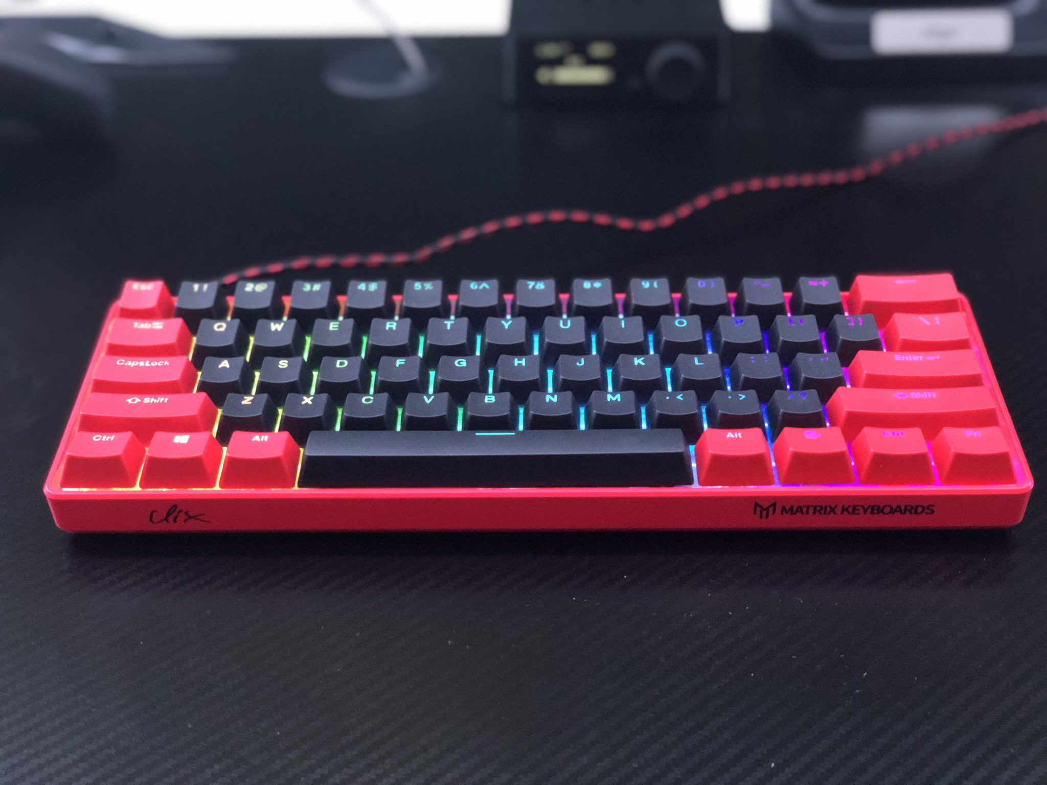 登場 Matrix Clix Keyboard 赤黒 新品開封品 限定品 Pc タブレット Studiozugni It