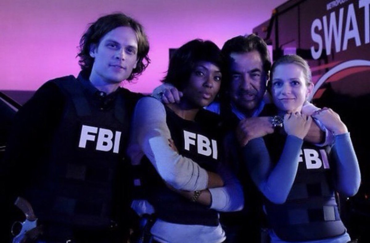 CMFanatic_'s tweet photo. 15 years ago! Wow 

If someone had told me how this show would direct my life and introduce me to heroes and friends alike I would’ve said impossible for a series to affect my life the way it did!

Thank you to everyone who has ever participated in the making of @CrimMinds_CBS 💜 https://t.co/is7sour89z
