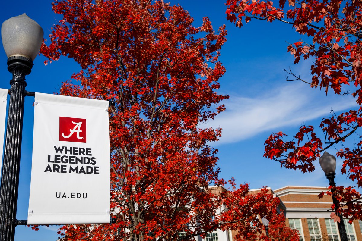 UofAlabama's tweet photo. It's officially the first day of fall - and it definitely feels like it outside! 💯 We can't wait for the leaves to turn crimson + campus to look a little more like this ↓ 😍 #RollTide https://t.co/Ph7dAl9JZn