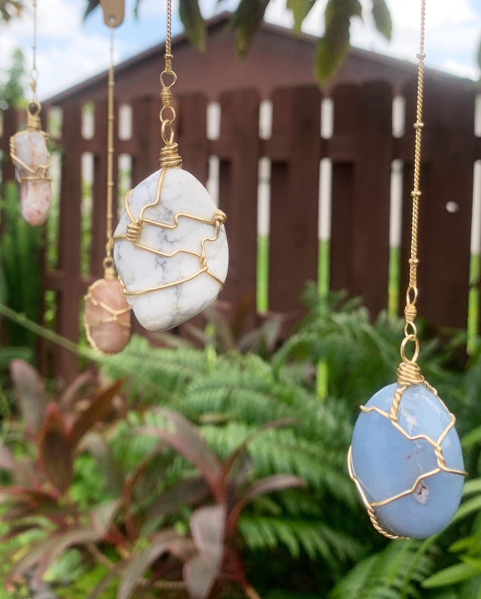 ABAjewels's tweet photo. Completed this custom Crystal Mobile today and it’s easily in my top 5 favorites 🥰 

Made with Botswana Agate, Howlite, Angelite, Peach Moonstone and a Raw Emerald ✨

Crystal Mobiles are available for pre-order here: https://t.co/uLBG7y90Iz

#ABAjewels #crystalmobile https://t.co/5B79aNv5fC