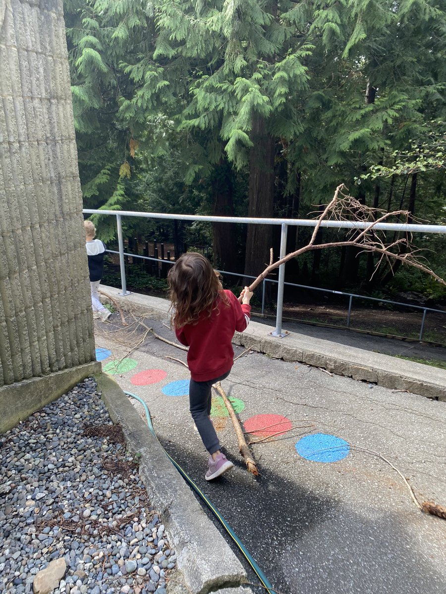 Q-Create the longest...? Students mathematical responses “It is so long, how will we measure it?” “I know! By time!” 24.23 seconds. “Let’s make it longer” “Can we go faster?” #LBschool