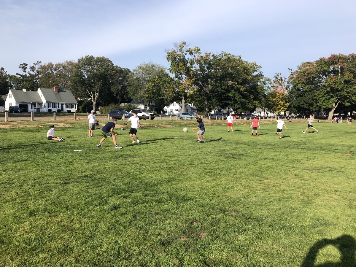 Willistonteams's tweet photo. Intrateam lower level competition is under way with lots of fun in a kickball round robin!!! #keepinitfun #varytheroutine #wegotthis ⁦@WillistonNS⁩ https://t.co/tCBxEqH3Do