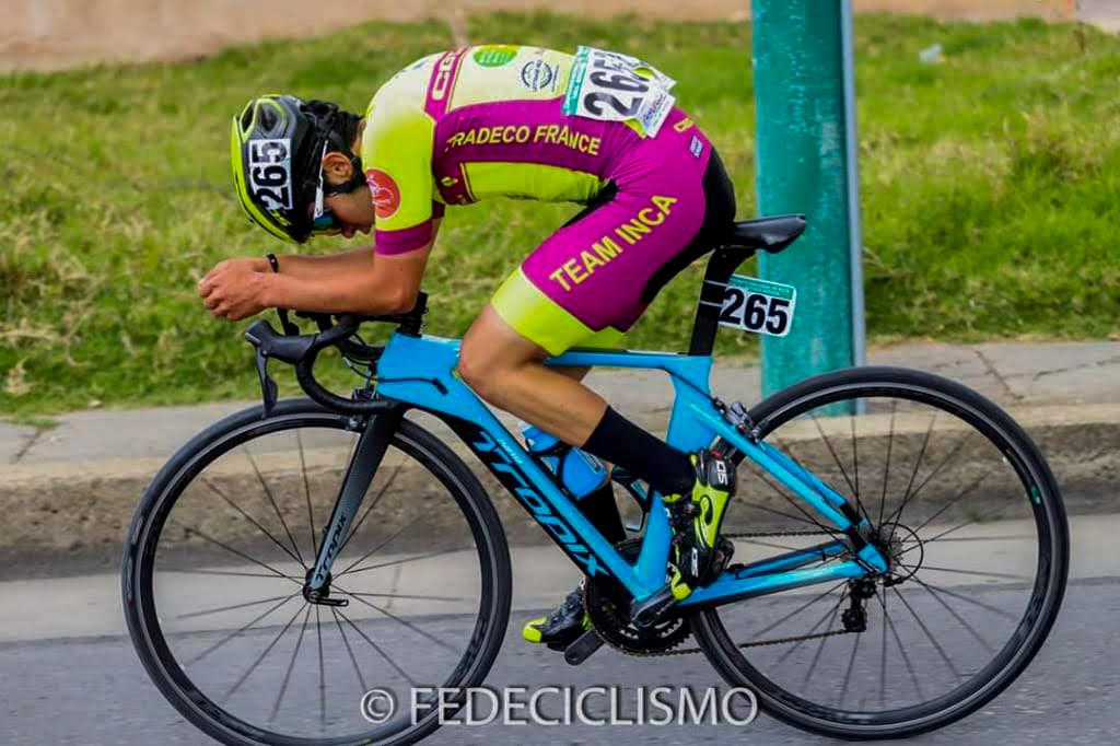 Johnalonso_'s tweet photo. Un lindo recuerdo de los Nacionales 2020, disfrutando 🤪
. 🇨🇴

. #focused https://t.co/qfK0PBmwwK