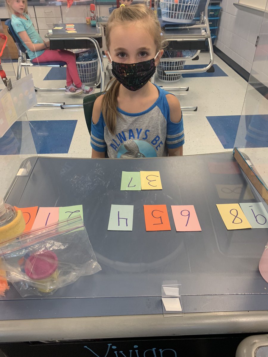 KPatton9697's tweet image. Digit card day! #mathisawesome #better2gether