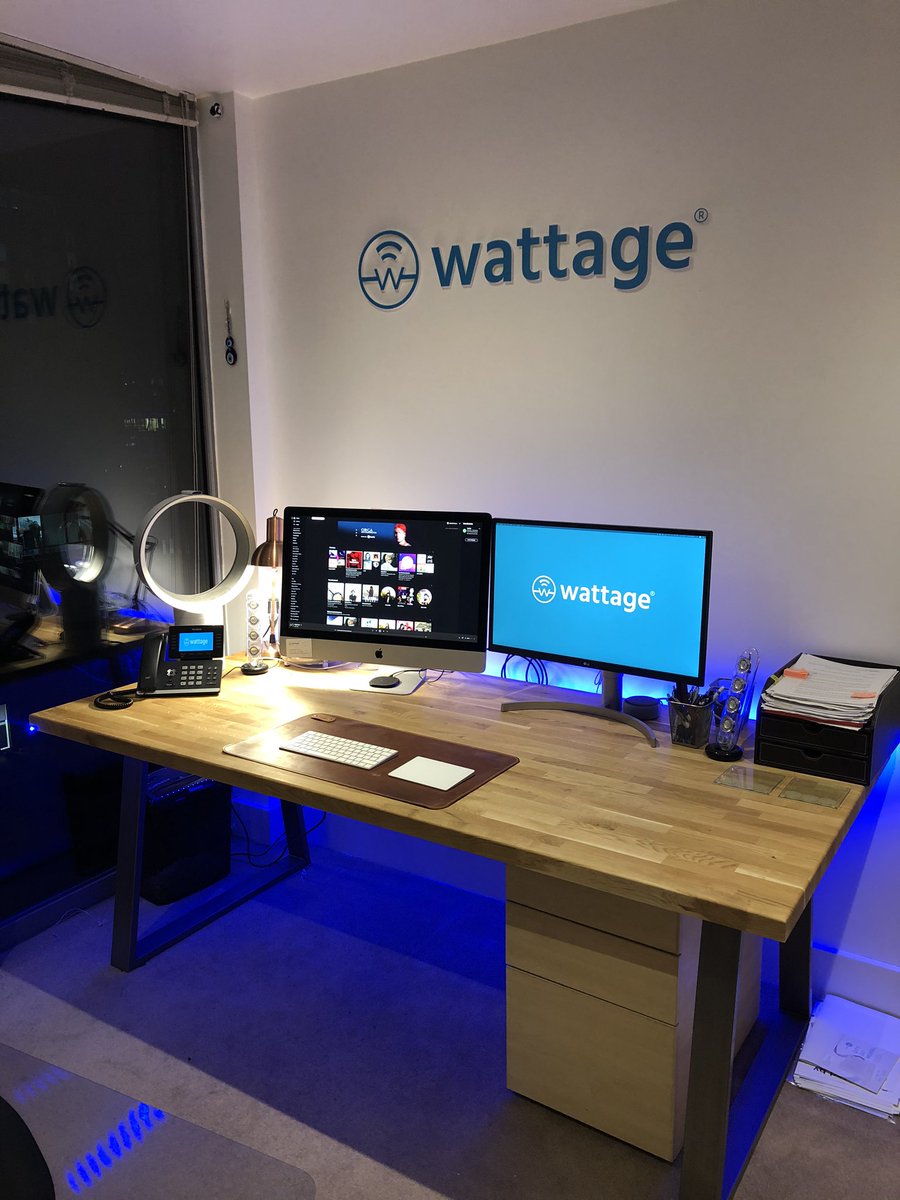 jackcarlwatson's tweet image. Home office project @wattagemedia ✅ 
🏷 Custom 2m desk made with wood from @worktopexpress
🏷 Branded leather mat from Etsy
🏷Foamex sign from ‘Signs247’ (@Solutions_247)
#lockdownprojects