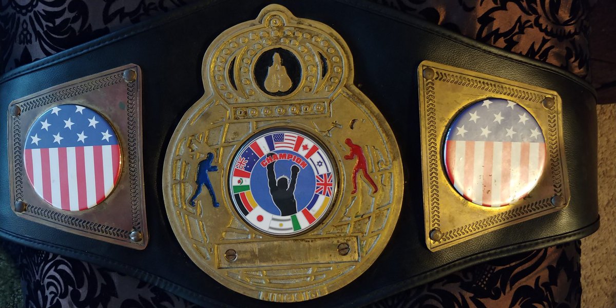 I used some brasso on a boxing belt I have. It made a big difference. #championshipbelts