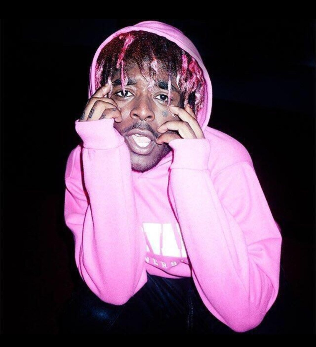 Lil uzi vert as among us characters; a thread.