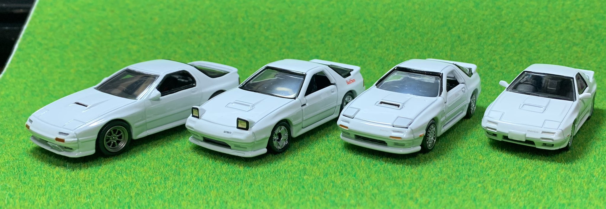 MATTEL ホットウィール プレミアム コレクターセット NISSAN