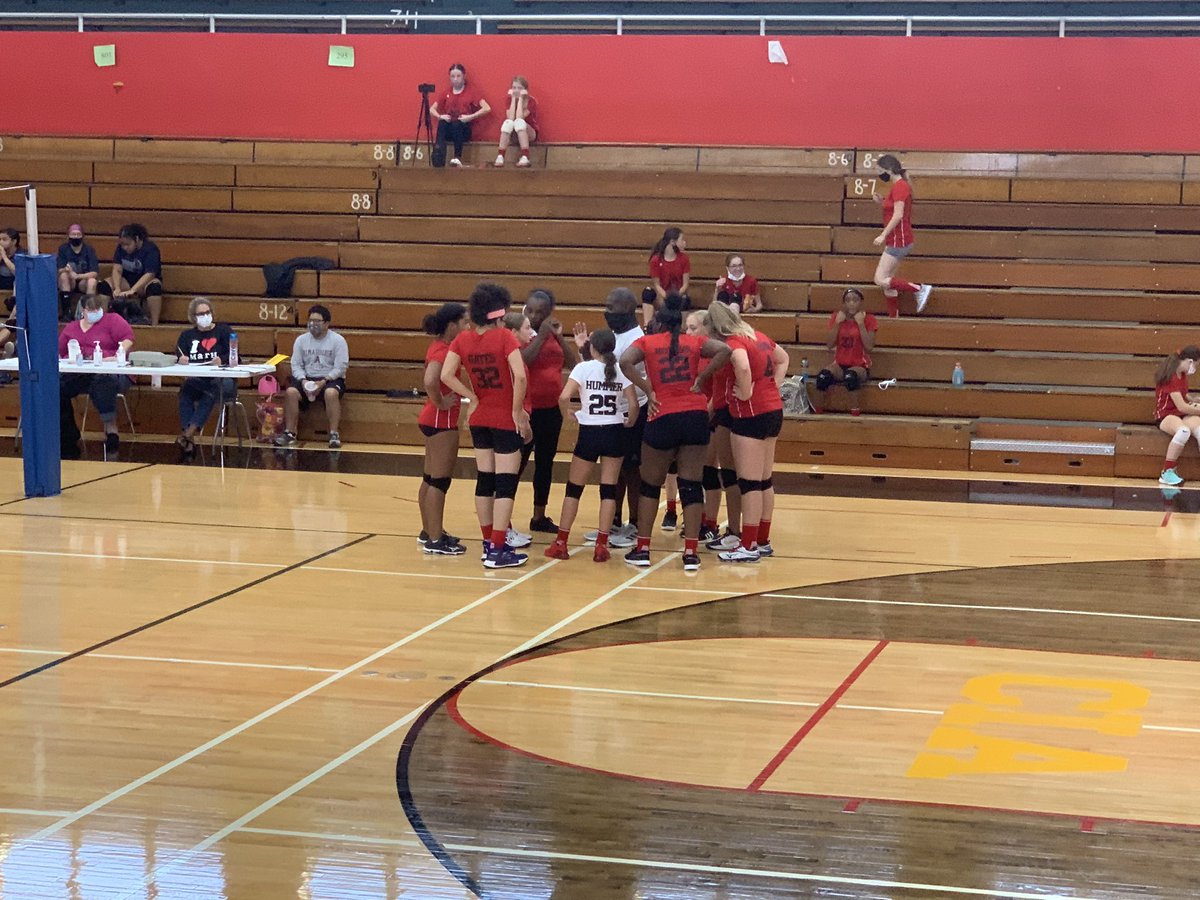 Volleyball mom, my first volleyball game for the season! <a href="/SBCIA_Cougars/">Clay International Academy</a> <a href="/CIA_CoachBynum/">CIA Athletics</a> <a href="/DoctorG1844/">Nicole Garcia</a> <a href="/SouthBendCSC/">South Bend Schools</a>