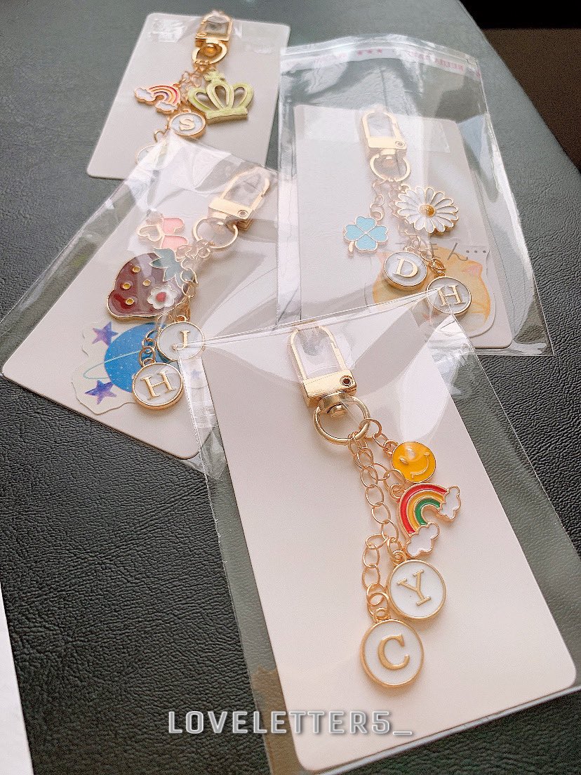 LOVELETTER5SHOP's tweet photo. #LL5merchupdate

[ A.C.E Member Keyrings ]: product photos 📸

Here are some pics of the keyrings! Thank you everyone for the incredible support, I’m happy that so many of you pre-ordered these babies 🥰

Stay tuned for more pics! https://t.co/XMbbrsvuYk