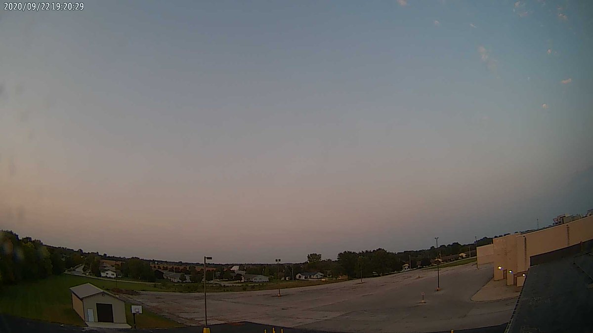 NCOWxSTEM's tweet photo. North Central Ohio ESC at sunset and it's 70.8 F. Tag image: https://t.co/6OyRyxd8z0 https://t.co/JCuVnLa4gC