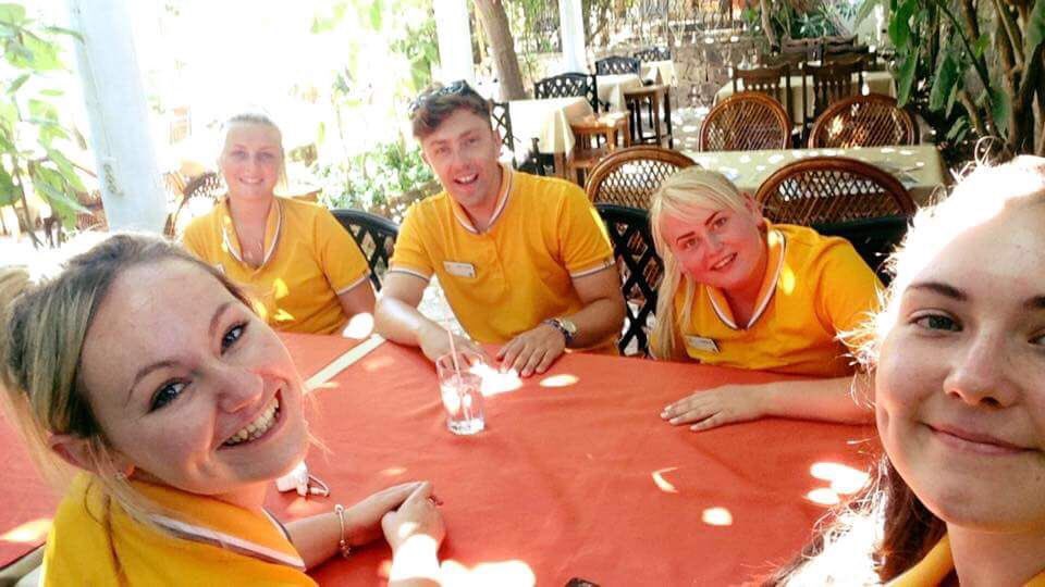 maatty15's tweet image. 1 year ago today I lost the BEST job in the world. 4 years and 6 seasons in, I was nowhere near wanting to hang up my clipboard. For a lot of my colleagues it was the rep lifestyle that drew them in. For me it was the job, it gave me such joy. I will forever be grateful #riptc