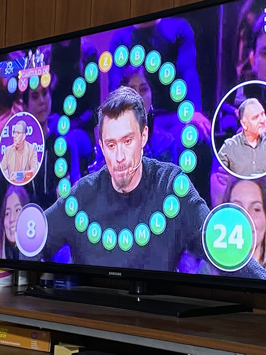 ronald_fcf's tweet photo. meses esperando con mis abuelos este capítulo, que emocionante la humildad del Nico #PasapalabraCHV https://t.co/wLWClXEEVM