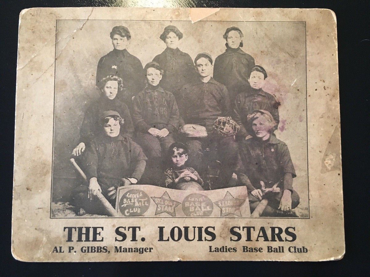 stlcityred's tweet photo. @RealSTLChatter @KCCardinal91 @llockness @kyler416 Don’t forget about the old St. Louis Ladies Base Ball Club featuring 3 guys! #STLCards #stlcitysc #stlstars #stlouisstars #cardinals #royals https://t.co/GTsvlzYRZ7