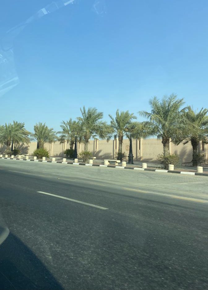 AB_Y12's tweet photo. #CAMSC_KSA90                                     ما أنت يا وطني مجردُ طينةٍ
فأصوغها لطفولتي تذكارا
حاشا ولستً ببقعةٍ مربوطةٍ
قيد المكان أقيسها أمتارا
بل أنت يا وطني مدى حريتي
في الأرض حين أعيشها أفكارًا
وهنا حدودك في المشاعر ِداخلي 
مقدار ما نحيا معًا أحرارا  ♥️ https://t.co/2RxUVbPxL8